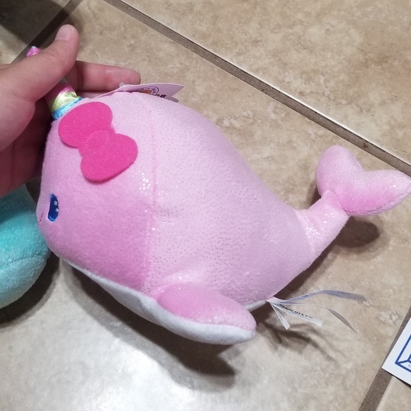 Build A Bear Sanrio Hello Kitty Ocean Swimsuit & Pink Narwhal Bundle - Picture 3 of 4